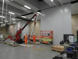 Farringdon Station compressed 2