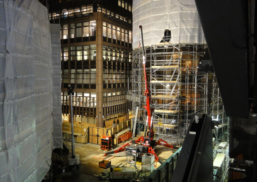 Our URW-1006 mini spider crane was perfect for heavy lifting in cramped Central London